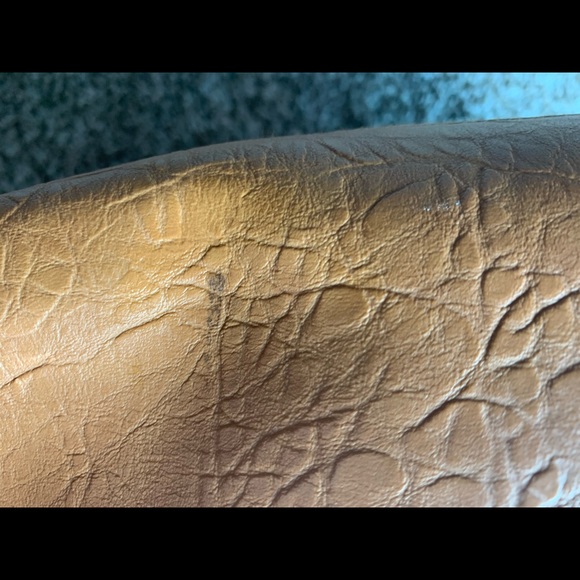 faux leather tote bag with braided straps. - Picture 3 of 6